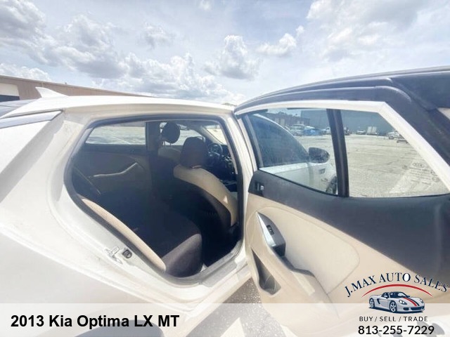 2013 Kia Optima LX MT